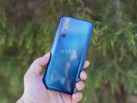 為什么iQOO手機充電時會發燙？細解熱量產生原因并提供解決方法
