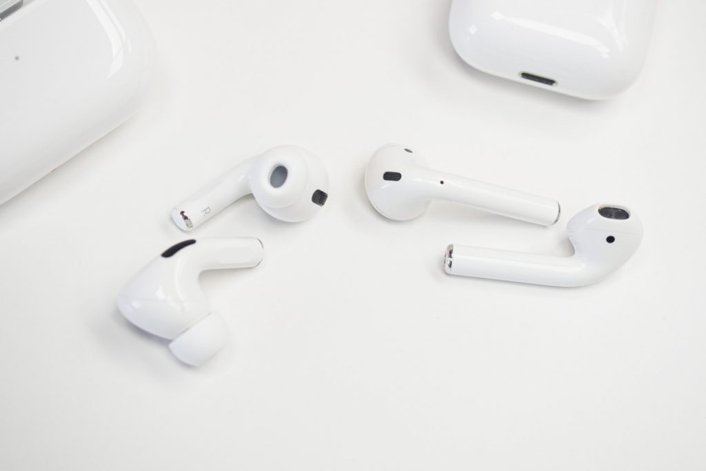 Wild報道稱，蘋果正在開發AirPods Pro Lite耳塞