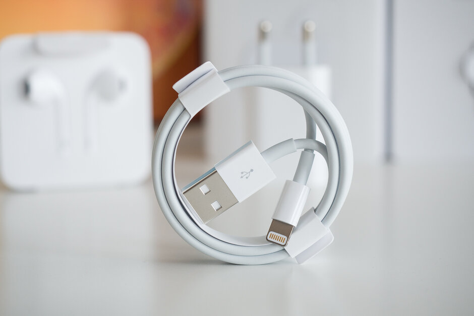 蘋果將跳過USB-C在iPhone 12/Pro 5G上的應用，明年將無端口